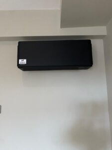 Air conditioning unit mounted on the wall